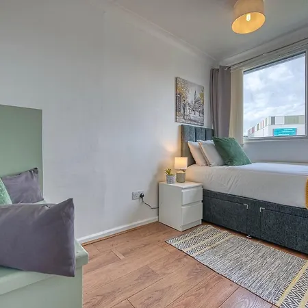 Contractor House Near Centre Hs2 Bcu And Aston M6 Motorway Private Garden Free Superfast Wifi Apartman *